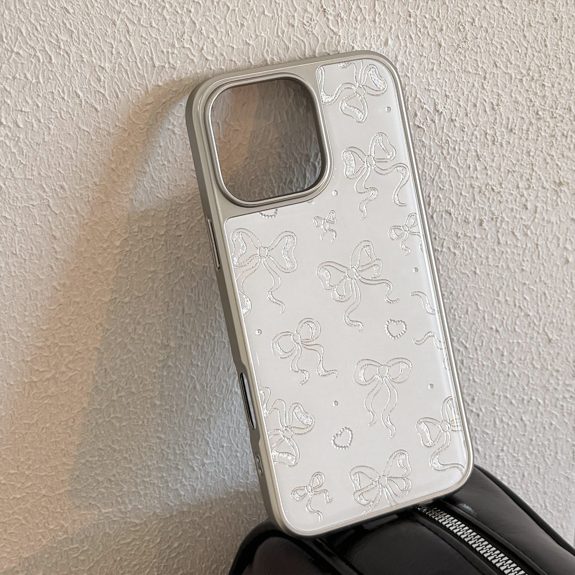 Gilt Apple 16promax mobile phone case iphone15 pearl bow 13 electroplating 17 for Huawei P70